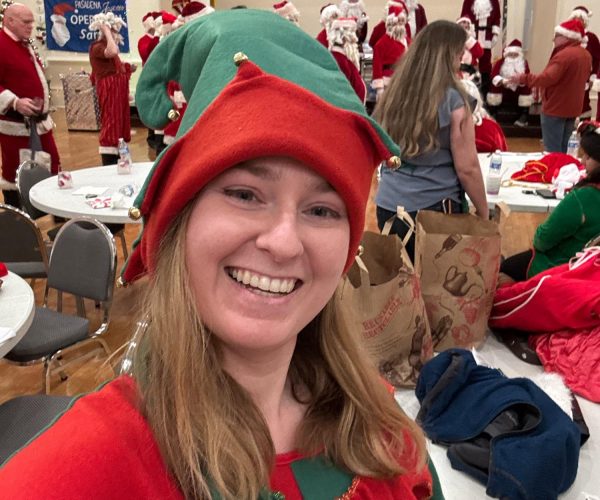 Elf Operation Santa volunteer